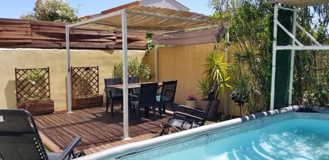 Maison F2, Neuve Au Calme Avec Jardinet La Crau Esterno foto