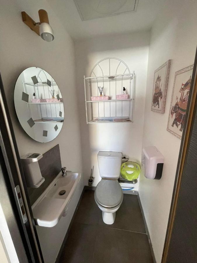 Maison F2, Neuve Au Calme Avec Jardinet La Crau Esterno foto